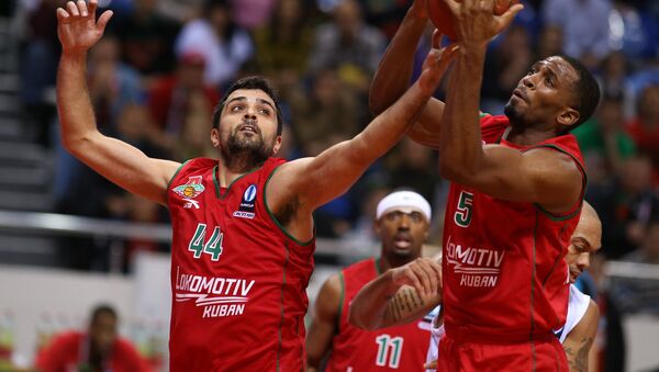 Jugadores del club de baloncesto Lokomotiv Kuban - Sputnik Mundo
