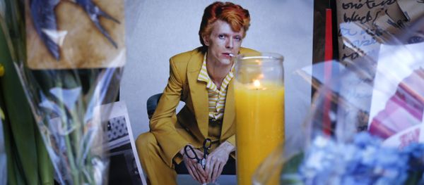 Homenaje a David Bowie en Berlín Homenaje a David Bowie en Berlín - Sputnik Mundo