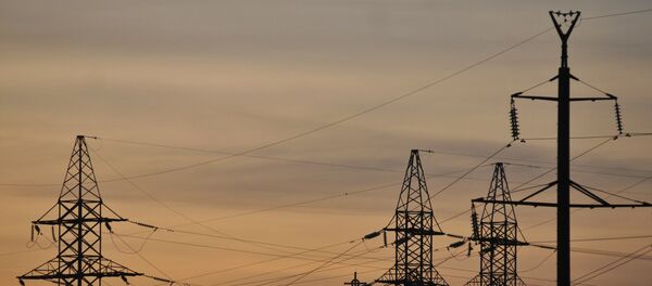 Torres de alta tensión en el oeste de Ucrania Torres de alta tensión en el oeste de Ucrania - Sputnik Mundo