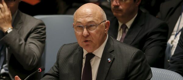 Michel Sapin, ministro de Finanzas de Francia - Sputnik Mundo