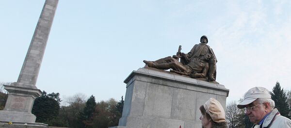 El Monumento a los Héroes del Ejército Rojo, Varsovia El Monumento a los Héroes del Ejército Rojo, Varsovia - Sputnik Mundo