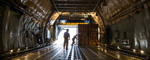 Avión de carga de EEUU - Sputnik Mundo