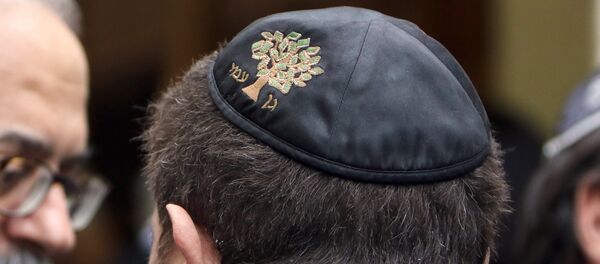 Miembros de la comunidad judía en Francia - Sputnik Mundo