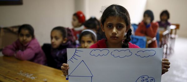 The Wider Image: Young Syrians dream of home - Sputnik Mundo