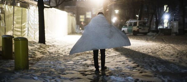 Ein Migrant im Registrationszentrum in Berlin Ein Migrant im Registrationszentrum in Berlin - Sputnik Mundo