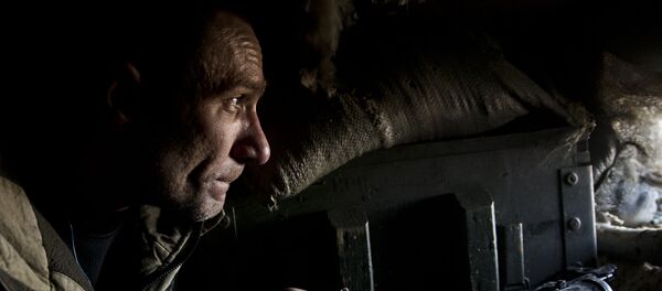 Francotirador en el este de Ucrania Francotirador en el este de Ucrania - Sputnik Mundo