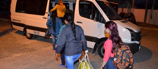 Guerrilleros indultados dejan la cárcel - Sputnik Mundo