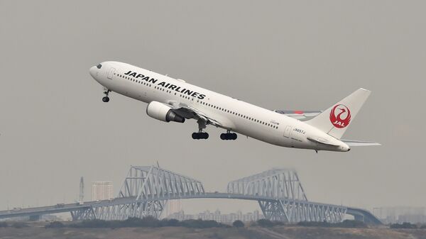 Un avión de Japan Airlines (archivo) - Sputnik Mundo