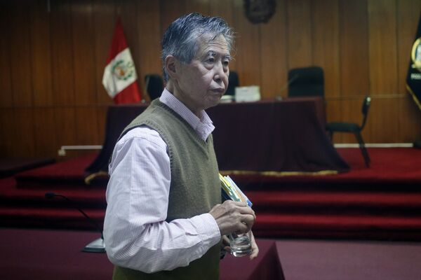 Alberto Fujimori, expresidente de Perú - Sputnik Mundo