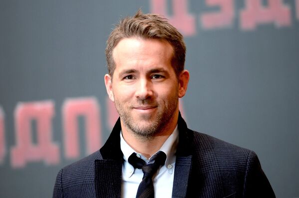 Un simple actor de Nueva York Ryan Reynolds en Moscú - Sputnik Mundo