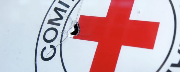 El emblema de la Cruz Roja - Sputnik Mundo