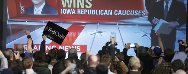 Ted Cruz gana las primeras primarias republicanas en Iowa Ted Cruz gana las primeras primarias republicanas en Iowa - Sputnik Mundo