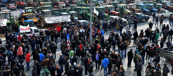 Protestas en Grecia por las reformas sociales del gobierno Protestas en Grecia por las reformas sociales del gobierno - Sputnik Mundo