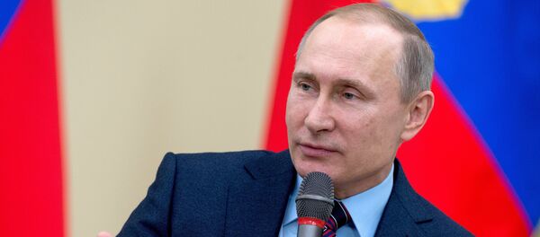 Vladímir Putin, el presedinte de Rusia, durante un encuentro con los miembros del Club de Líderes - Sputnik Mundo