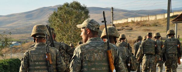 Soldados armenios (Archivo) - Sputnik Mundo