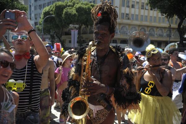 El Carnaval de Brasil: la fiesta que encarna al alma brasileña - Sputnik Mundo