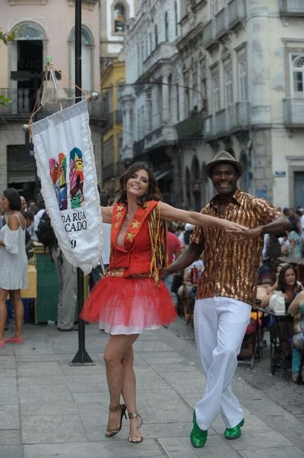 El Carnaval de Brasil: la fiesta que encarna al alma brasileña - Sputnik Mundo