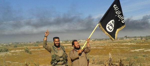 Milicianos de Daesh - Sputnik Mundo