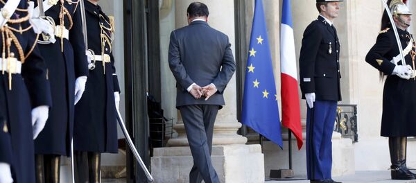 François Hollande, presidente de Francia, en su residencia en París - Sputnik Mundo