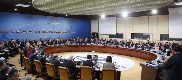 Cumbre de los ministros de Defensa de la OTAN - Sputnik Mundo