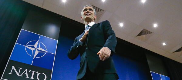 El secretario general de la OTAN Jens Stoltenberg después de una conferencia en Bruselas Bélgica. El 10 de febrero del 2016 El secretario general de la OTAN Jens Stoltenberg después de una conferencia en Bruselas Bélgica. El 10 de febrero del 2016 - Sputnik Mundo