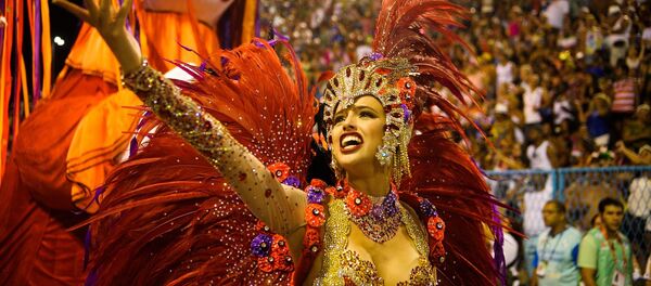 El Desfile de las escuelas de samba en Río de Janeiro - Sputnik Mundo