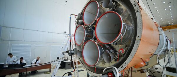 Preparación para el lanzamiento del cohete Soyuz-2 - Sputnik Mundo