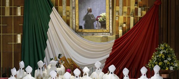 Papa Francisco en la Basílica de la Virgen de Guadalupe - Sputnik Mundo