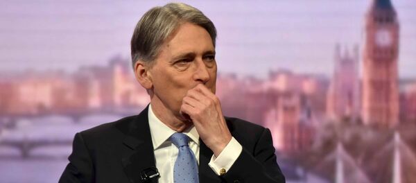 Philip Hammond, el canciller británico - Sputnik Mundo