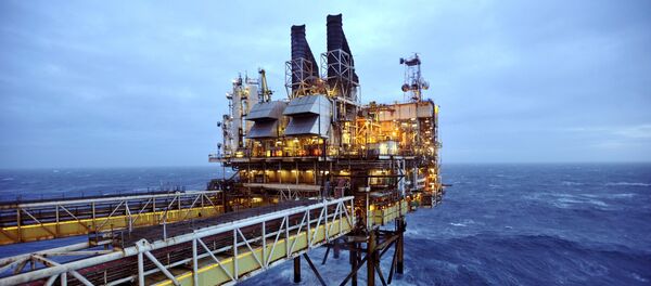 Plataforma petrolífera en el Mar del Norte - Sputnik Mundo