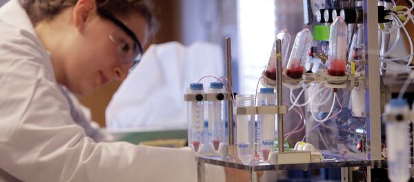 Científicos explican cómo el cáncer engaña a nuestro cuerpo - Sputnik Mundo