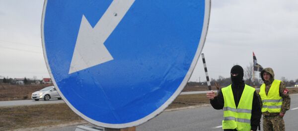 Activistas ucranianos en Lviv - Sputnik Mundo