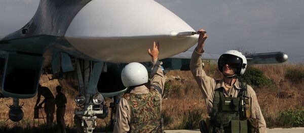 Los aviones rusos en la base Hmeymim (archivo) - Sputnik Mundo