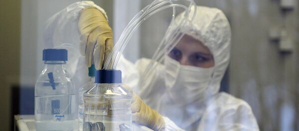 Una médica rusa (imagen referencial) - Sputnik Mundo