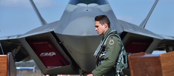 F-22 de EEUU en Corea del Sur - Sputnik Mundo