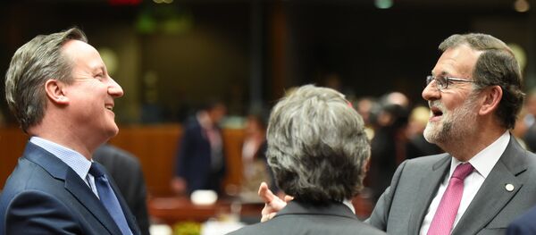 Primer ministro del Reino Unido, David Cameron, y presidente del Gobierno de España en funciones, Mariano Rajoy - Sputnik Mundo