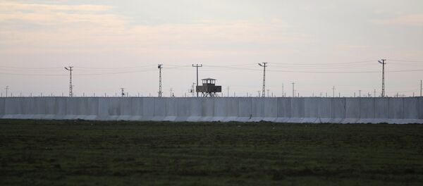 La frontera entre Turquía y Siria La frontera entre Turquía y Siria - Sputnik Mundo