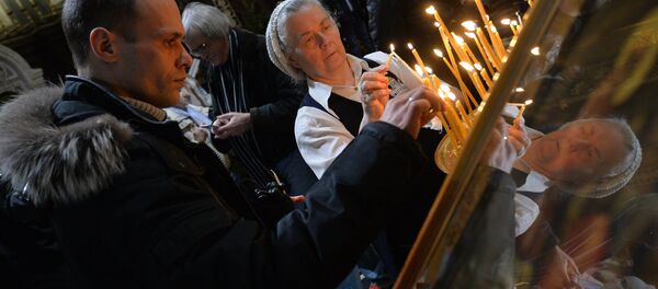 Rusos apoya papel de la Iglesia Ortodoxa en la vida del país - Sputnik Mundo