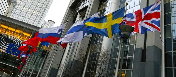 Banderas de los países-miembros de la UE Banderas de los países-miembros de la UE - Sputnik Mundo