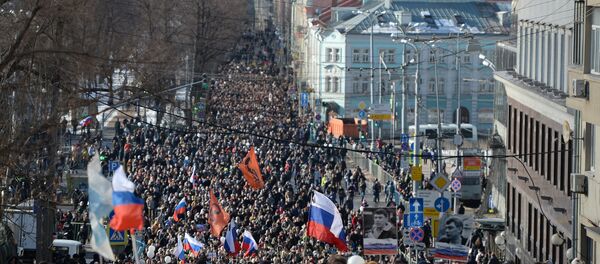 Marcha en la memoria del político opositor ruso Boris Nemtsov Marcha en la memoria del político opositor ruso Boris Nemtsov - Sputnik Mundo