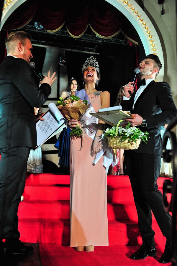 Las mujeres más guapas de Moscú Las mujeres más guapas de Moscú - Sputnik Mundo