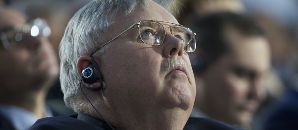 John Tefft, el embajador de EEUU en Moscú John Tefft, el embajador de EEUU en Moscú - Sputnik Mundo