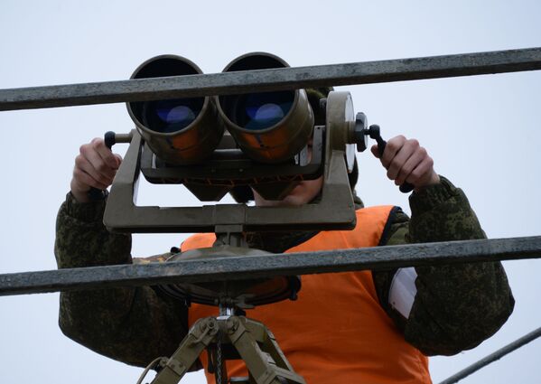 Biatlón de tanques en Chechenia - Sputnik Mundo