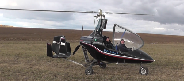 El autogiro ruso Delfín - Sputnik Mundo