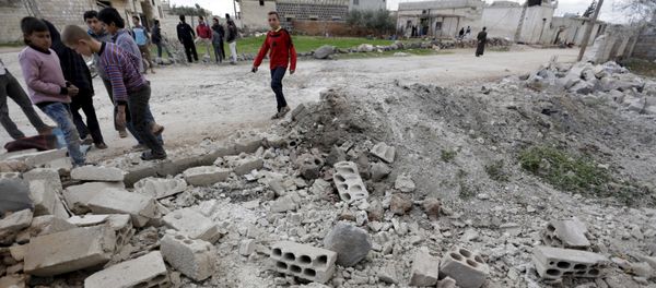 Edificio destruido en Idlib, Siria Edificio destruido en Idlib, Siria - Sputnik Mundo