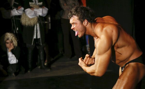 Los cuerpos más guapos de la “capital” de Siberia - Sputnik Mundo