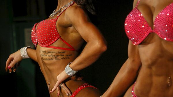 Los cuerpos más guapos de la “capital” de Siberia - Sputnik Mundo