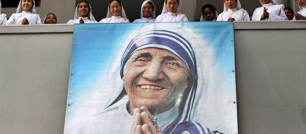 El retrato de la madre Teresa - Sputnik Mundo