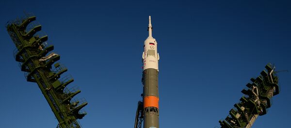Instalación de la nave Soyuz-FG (archivo) - Sputnik Mundo