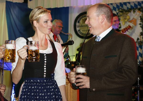 ¿Cómo descansan los políticos? - Sputnik Mundo